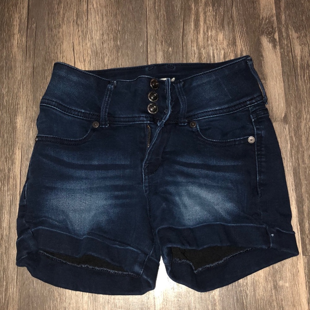 dark navy shorts